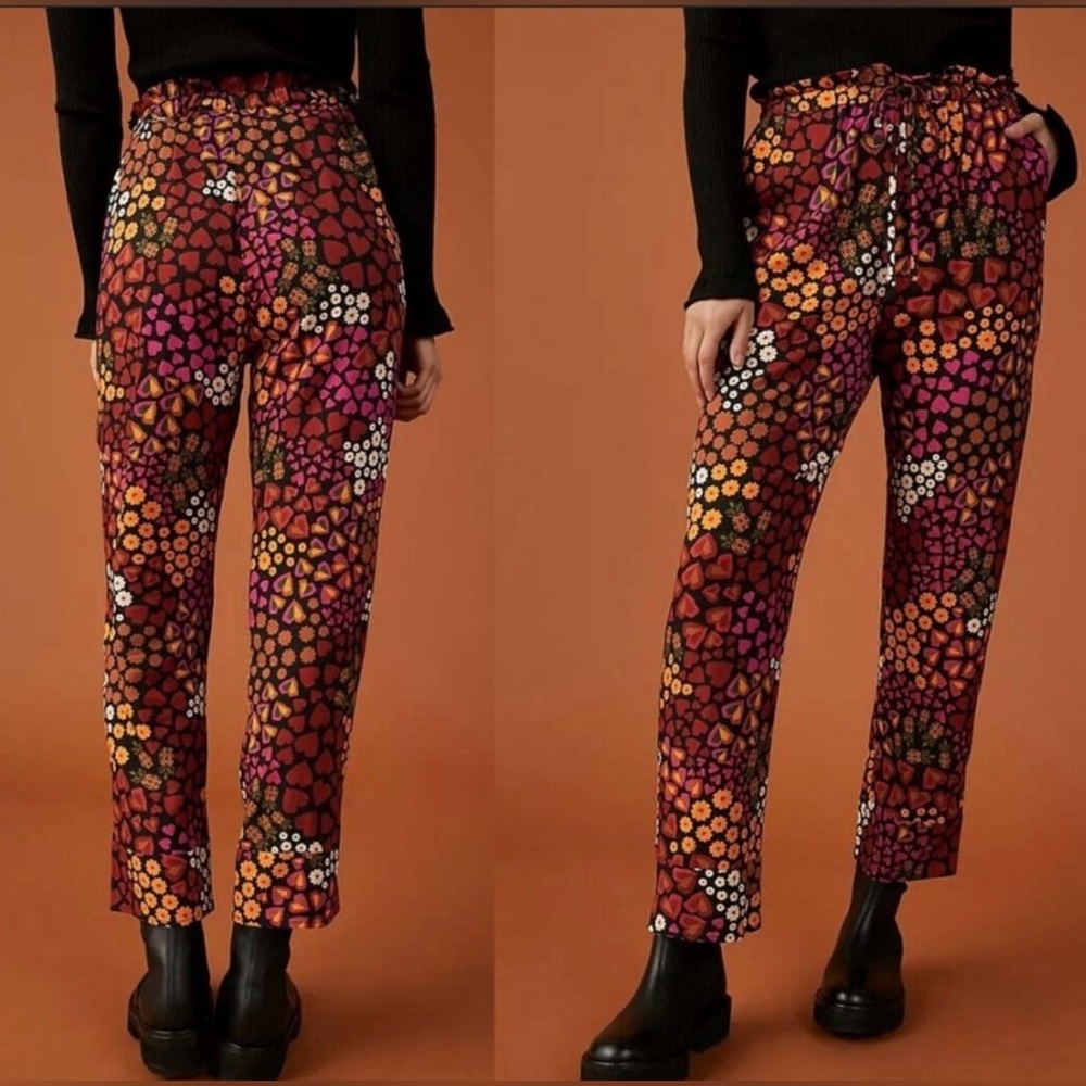 Farm Rio | Elodie Drawstring Floral Heart Cropped Pants | Women’ Size Small